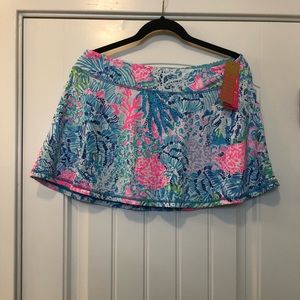NWT Lilly Pulitzer Meryl Nylon Skort in “Multi Sink or Swim,” in size Large.